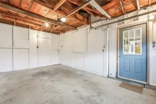 1122 Memorial Blvd, Sharon, PA 16146 - Photo 24