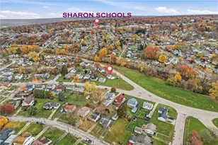 1122 Memorial Blvd, Sharon, PA 16146 - Photo 30