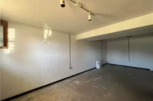 2279 Lancelot Dr, North Huntingdon, PA 15642 - Photo 24