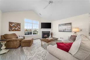 6111 Heatherfield Ct, Lancaster Township, PA 16037 - Photo 10