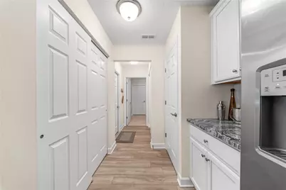 6111 Heatherfield Court, Lancaster Township, PA 16037 - Photo 22