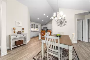 6111 Heatherfield Ct, Lancaster Township, PA 16037 - Photo 18