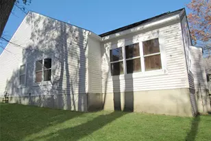 2413 S Ridge Pl, Hidden Valley, PA 15502 - Photo 4