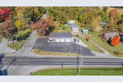 604 Wallace Run Rd, Big Beaver, PA 15010 - Photo 1