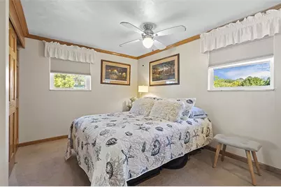 801 Redstone Dr, Pittsburgh, PA 15101 - Photo 24