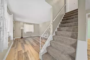 5147 Glenhurst Rd, Pittsburgh, PA 15207 - Photo 2