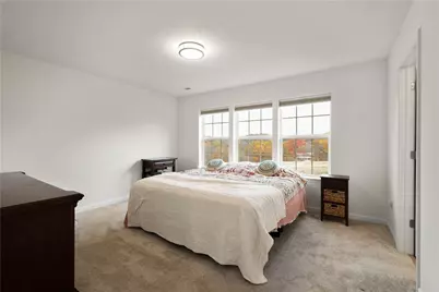 108 Sweetwater Dr, Moon/Crescent Twp, PA 15108 - Photo 14