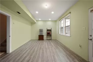 108 Sweetwater Dr, Moon/Crescent Twp, PA 15108 - Photo 24