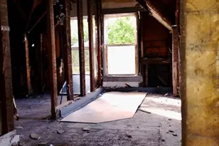 419 Bellvue St, Wall Boro, PA 15148 - Photo 6