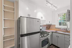 623 Olympia Rd, Pittsburgh, PA 15211 - Photo 10