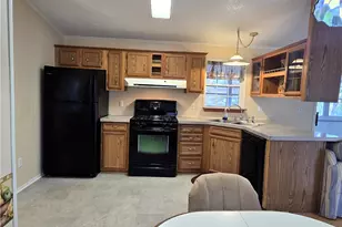 114 Hawthorne Ct, Salem Township, PA 15626 - Photo 4