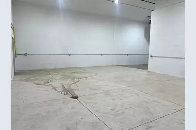 105 Entrance Dr, Pittsburgh, PA 15068 - Photo 34