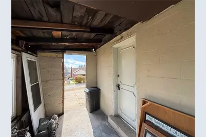 1009 Oakland Ave, Port Vue, PA 15133 - Photo 18