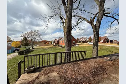 1009 Oakland Ave, Port Vue, PA 15133 - Photo 22