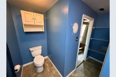 1009 Oakland Ave, Port Vue, PA 15133 - Photo 10