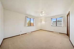 806 Golfview Dr, Elizabeth Twp/Boro, PA 15135 - Photo 16