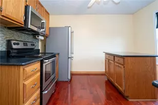 7324 Green Meadow Dr, Imperial, PA 15126 - Photo 4