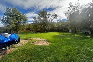 750 Weirich Ave, Canton Township, PA 15301 - Photo 10