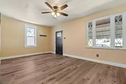 2829 Dwight Ave, Pittsburgh, PA 15216 - Photo 6