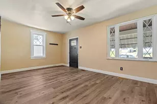 2829 Dwight Ave, Pittsburgh, PA 15216 - Photo 6