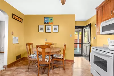 1116 Martin Dr, Canonsburg, PA 15317 - Photo 12