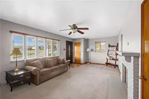 1116 Martin Dr, Canonsburg, PA 15317 - Photo 8