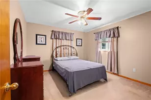 1116 Martin Dr, Canonsburg, PA 15317 - Photo 18