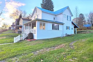 63 W Main St, Cowanshanock Township, PA 16263 - Photo 4