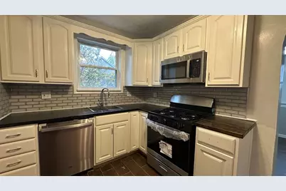 2518 Bethel Church Rd, Bethel Park, PA 15102 - Photo 10