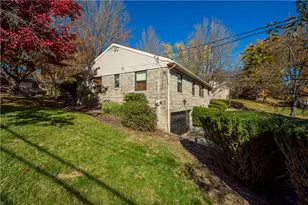 1751 Helen Dr, Pittsburgh, PA 15216 - Photo 34