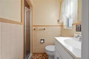 1751 Helen Dr, Pittsburgh, PA 15216 - Photo 20