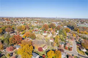 1751 Helen Dr, Pittsburgh, PA 15216 - Photo 38