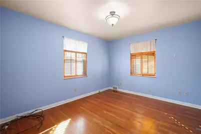 1751 Helen Drive, Pittsburgh, PA 15216 - Photo 24
