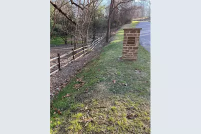 120 Willow Farms Court, Pittsburgh, PA 15238 - Photo 1