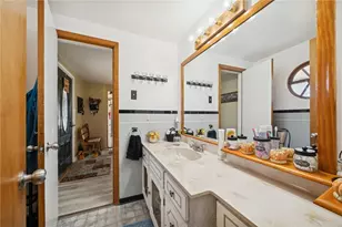 217 Coulter Rd, White Oak, PA 15131 - Photo 20