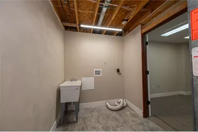 296 Lynn Ann, Pittsburgh, PA 15068 - Photo 40