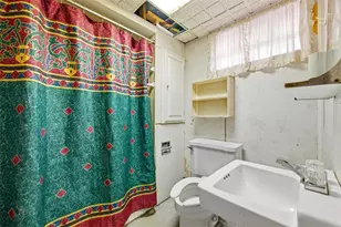 1917 Kearns Ave, Banksville/Westwood, PA 15205 - Photo 14