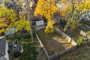 519 Lloyd St, Pittsburgh, PA 15208 - Photo 2