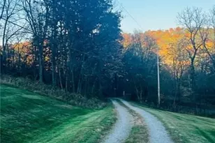 123 Baylee Ln, South Bend Township, PA 15618 - Photo 2