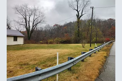 5330 Greensburg Road, Washington Township, PA 15613 - Photo 2