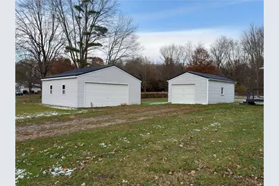 6964 Dermond Rd, Lackawannock Township, PA 16148 - Photo 4