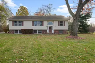 2997 Spangler Rd, Hermitage, PA 16148 - Photo 1