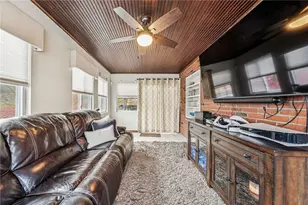 152 Fairfax Rd, Pittsburgh, PA 15221 - Photo 12