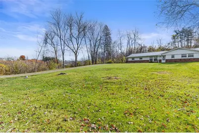 93 Stonesipher Rd, Oakdale, PA 15071 - Photo 4