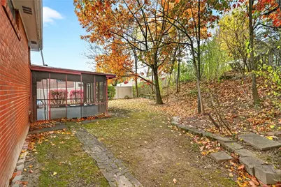 100 Fieldstone Drive, Pittsburgh, PA 15116 - Photo 34
