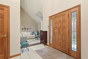 152 Timber Springs Dr, White Township, PA 15701 - Photo 8