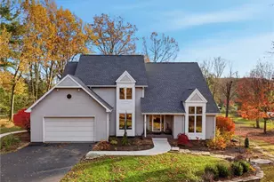 152 Timber Springs Dr, White Township, PA 15701 - Photo 4