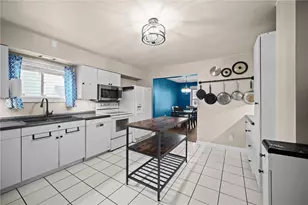 534 Chartiers Ave, Canonsburg, PA 15317 - Photo 12