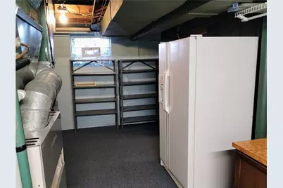 16 Glenview Ave, Greensburg, PA 15601 - Photo 14