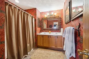 9121 Aspen Dr, Seven Springs, PA 15622 - Photo 26